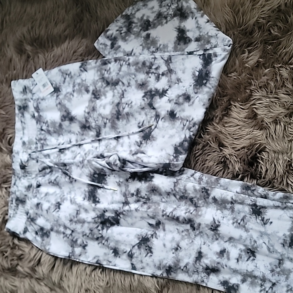 NEW Skinnygirl Black and White Tie-Dye Joggers Loungers Size 2x